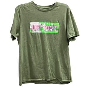 Nike  "Just Do It Beach Party" graphic tee in green cotton sz M